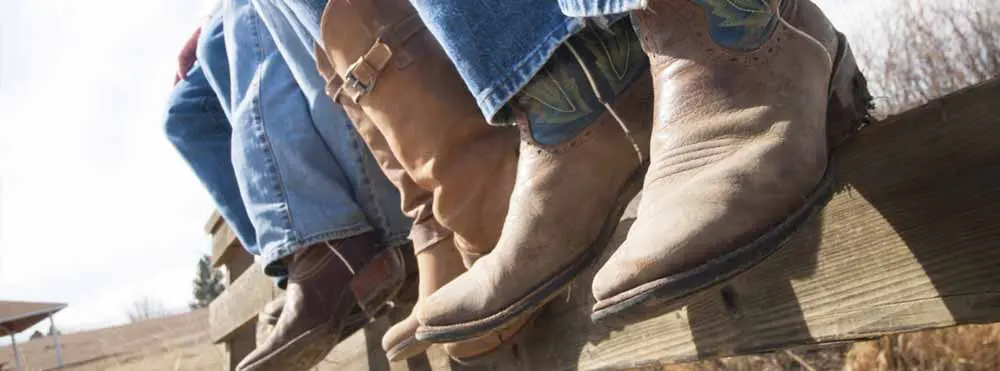 What are Roper Boots? | How To Wear Them To Boots Your Style