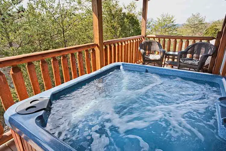 Cabin with private hot tub